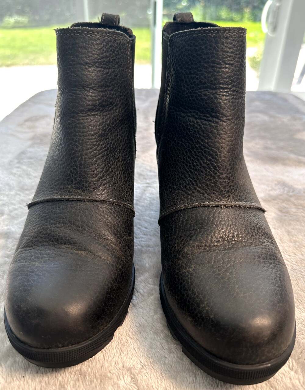 Sorel Joan of Arctic Wedge Waterproof Gray Leather Ankle Boots Womens Size 8.5